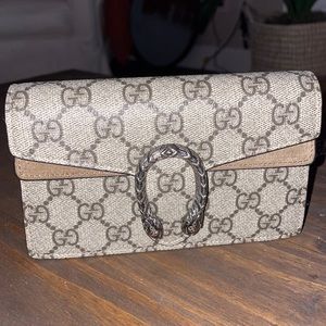 AUTHENTIC Gucci super mini Dionysus GG supreme canvas & suede shoulder bag